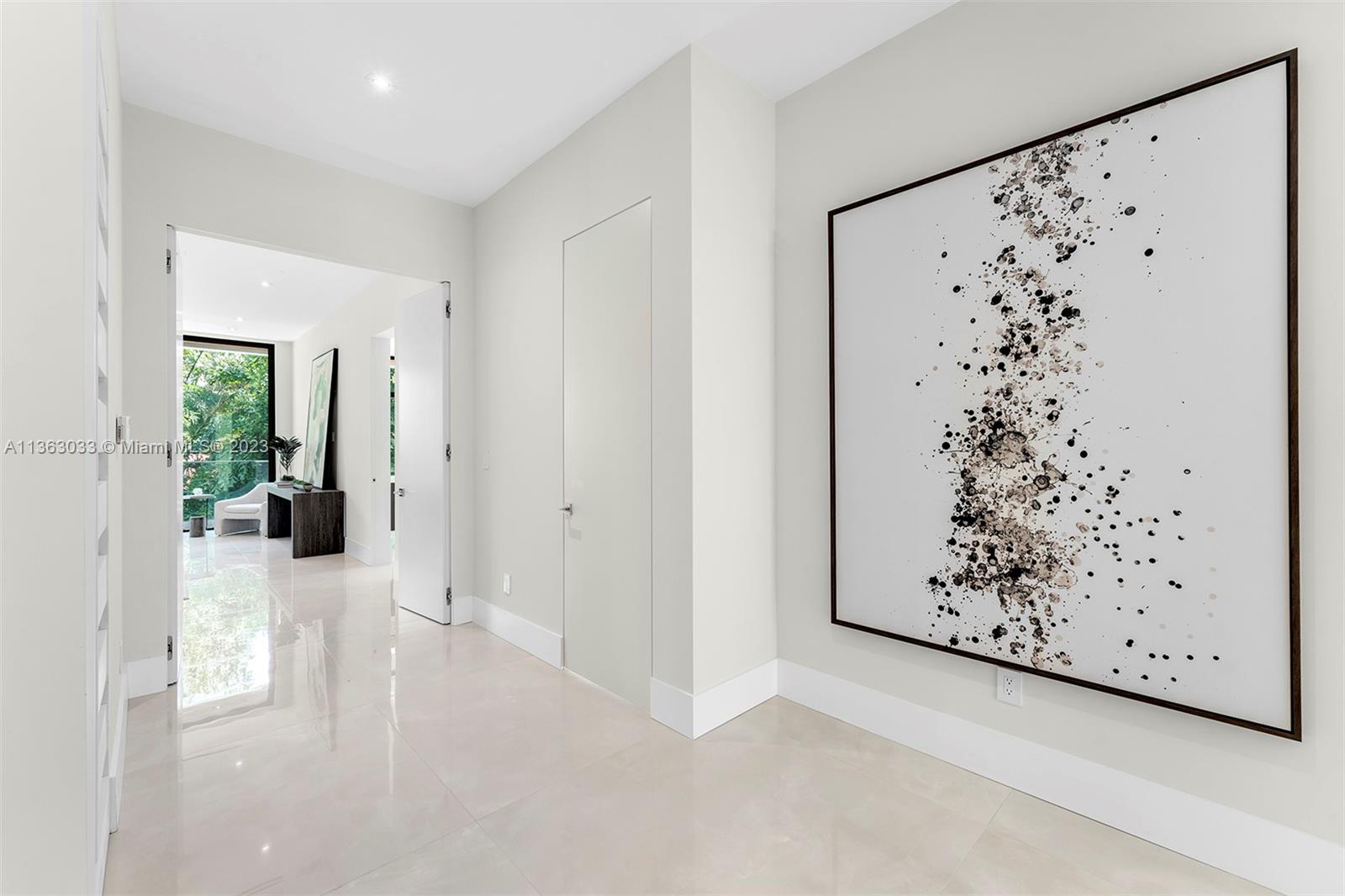 SUNSHINE VISTAS - Residential