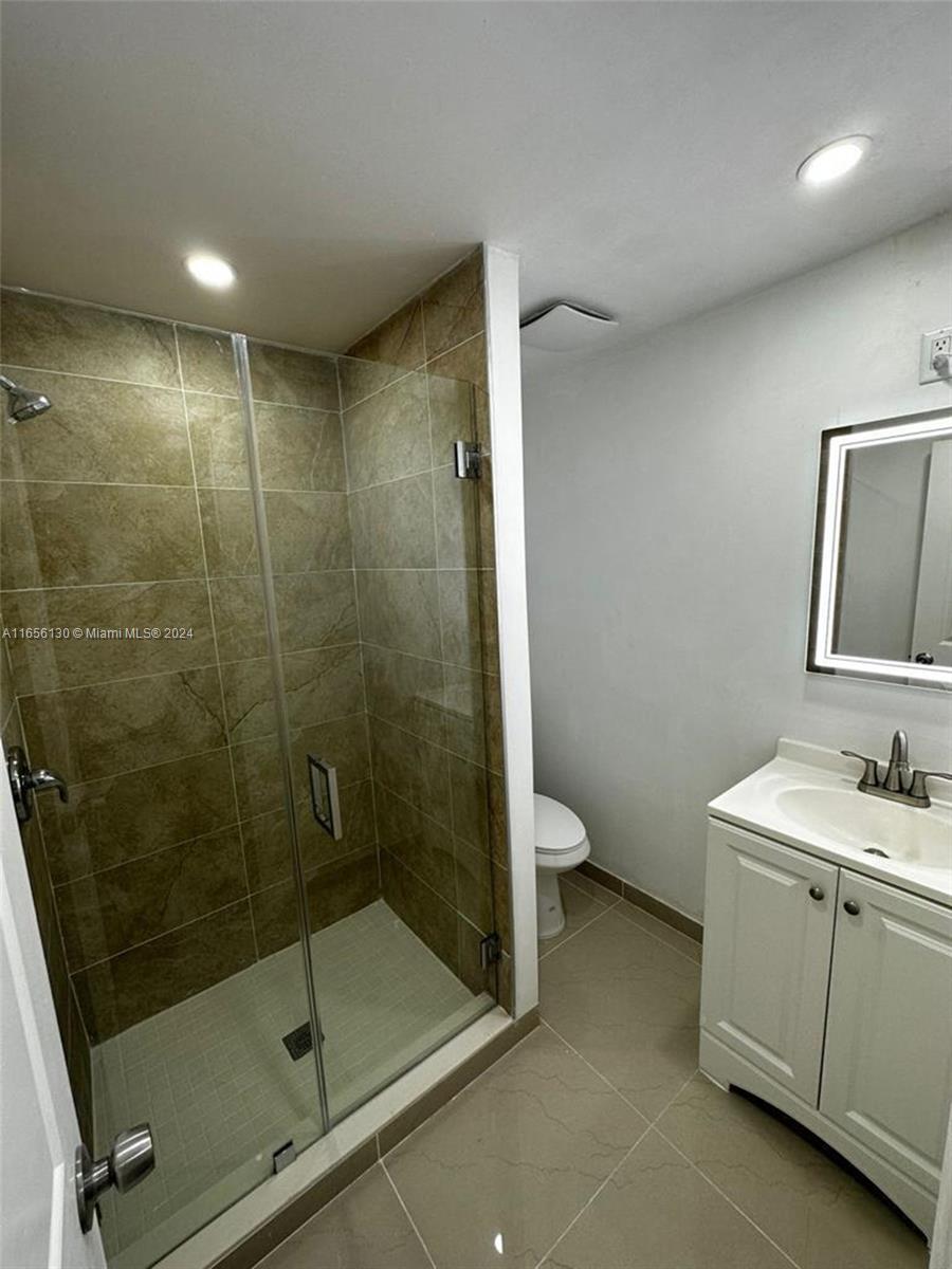 SUN-TAN VILLAGE SEC 3 - Residential Lease