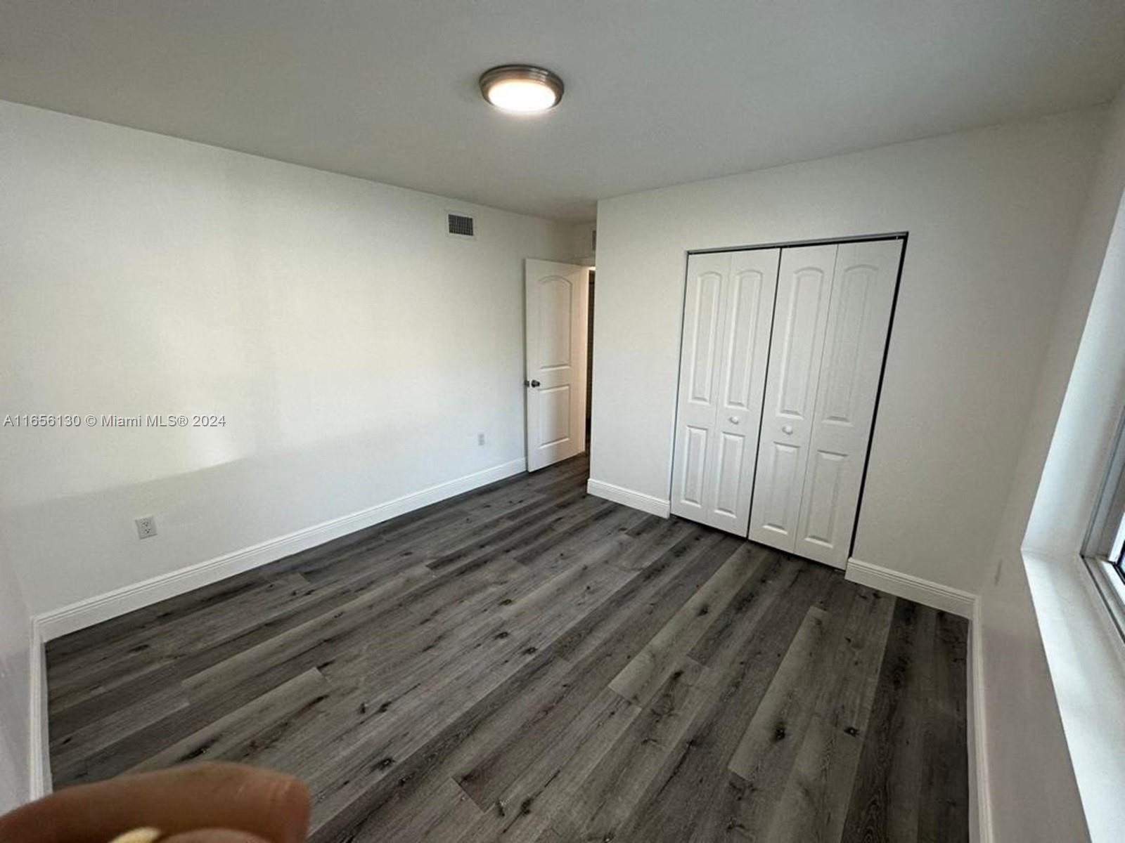SUN-TAN VILLAGE SEC 3 - Residential Lease