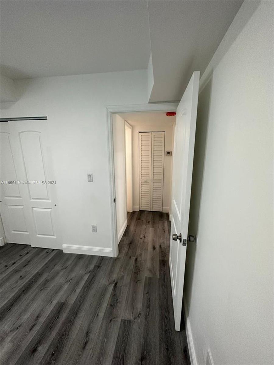SUN-TAN VILLAGE SEC 3 - Residential Lease