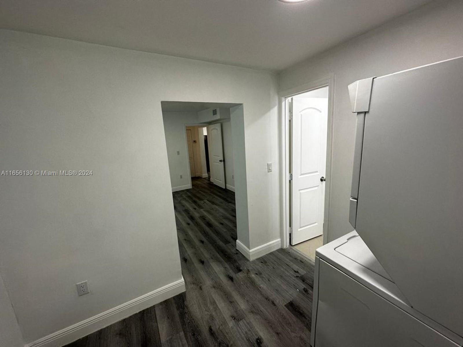 SUN-TAN VILLAGE SEC 3 - Residential Lease