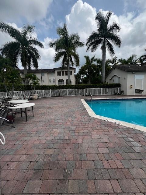 ST MORTIZ AT DORAL CONDO - Residential Lease
