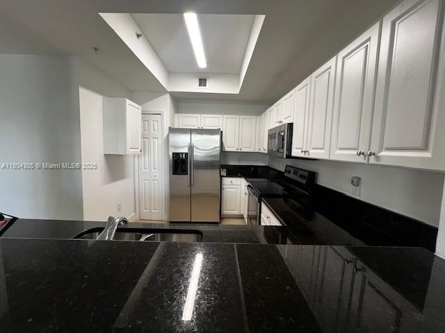 ST MORTIZ AT DORAL CONDO - Residential Lease