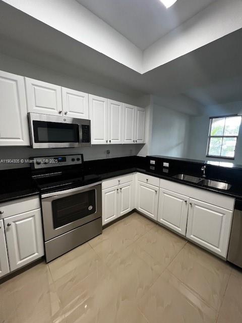 ST MORTIZ AT DORAL CONDO - Residential Lease