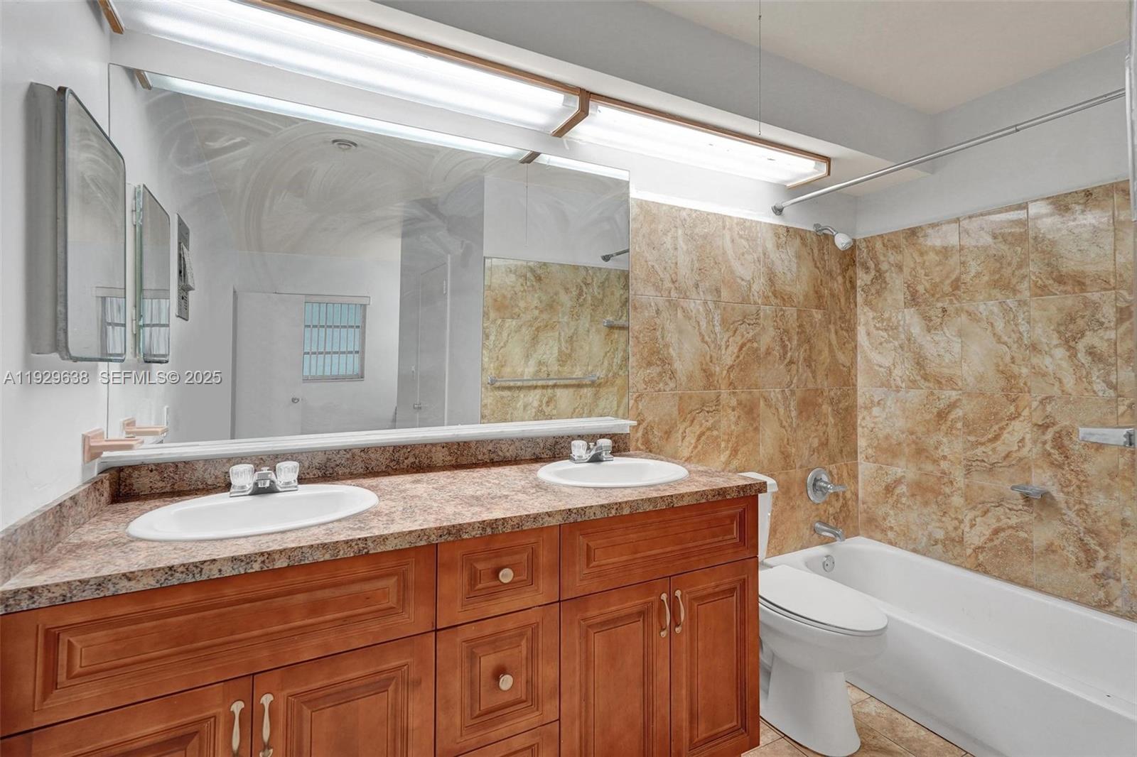 BELL GARDENS - Residential