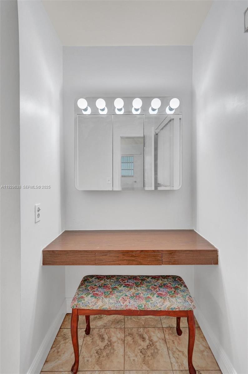 BELL GARDENS - Residential