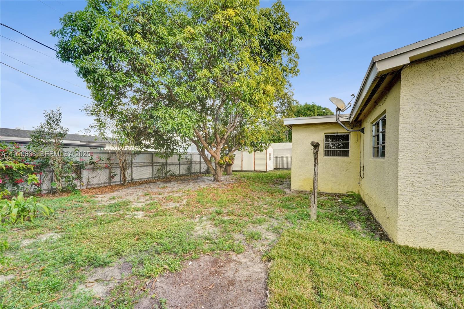 BELL GARDENS - Residential