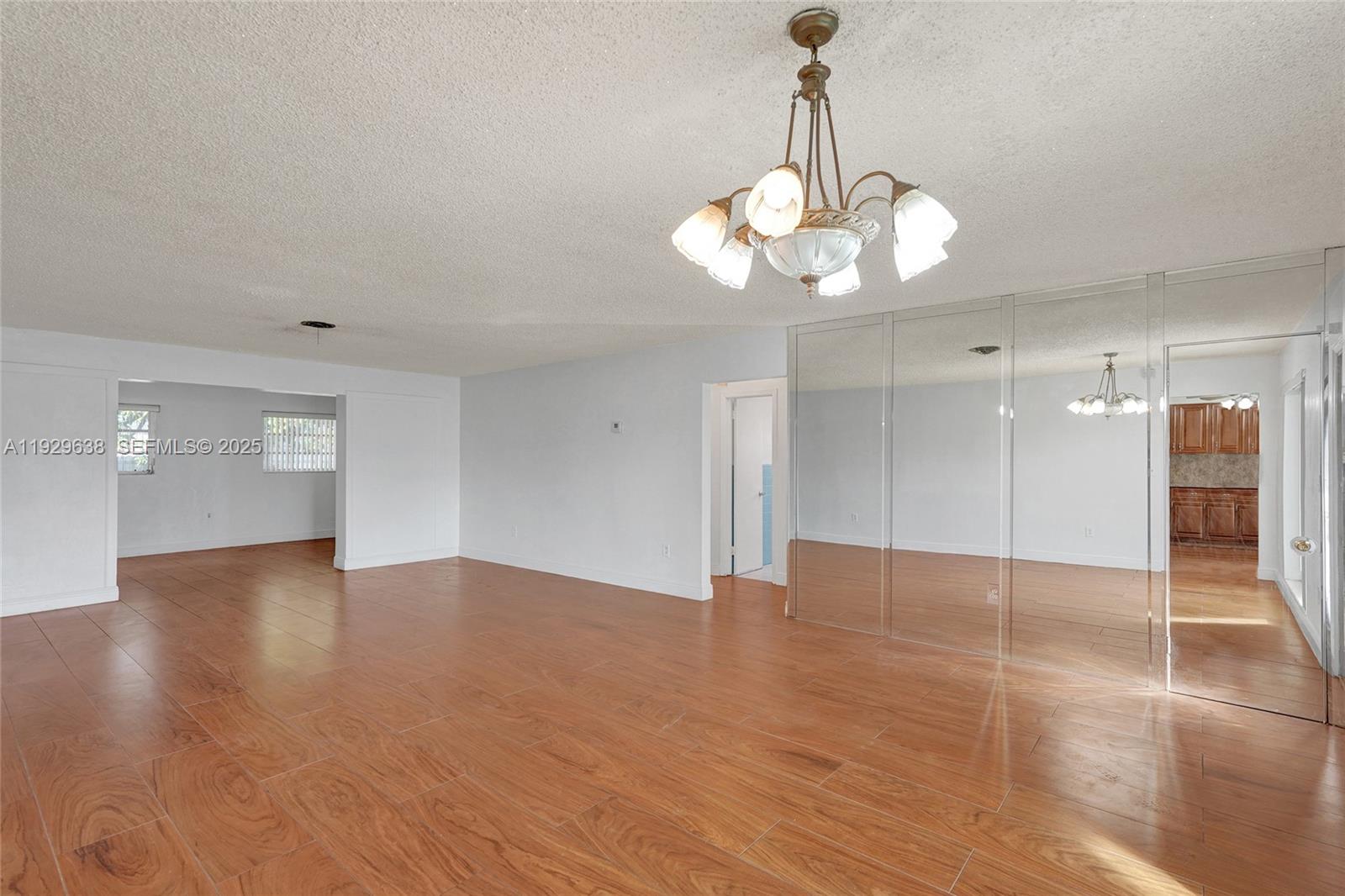 BELL GARDENS - Residential