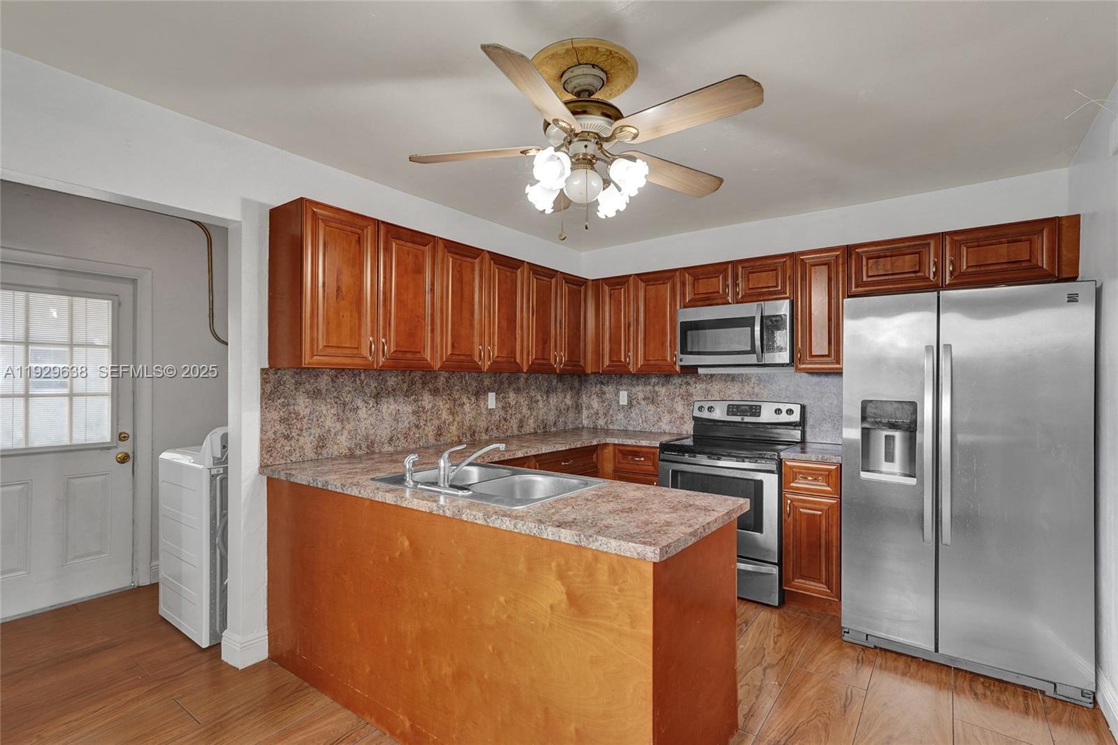 BELL GARDENS - Residential