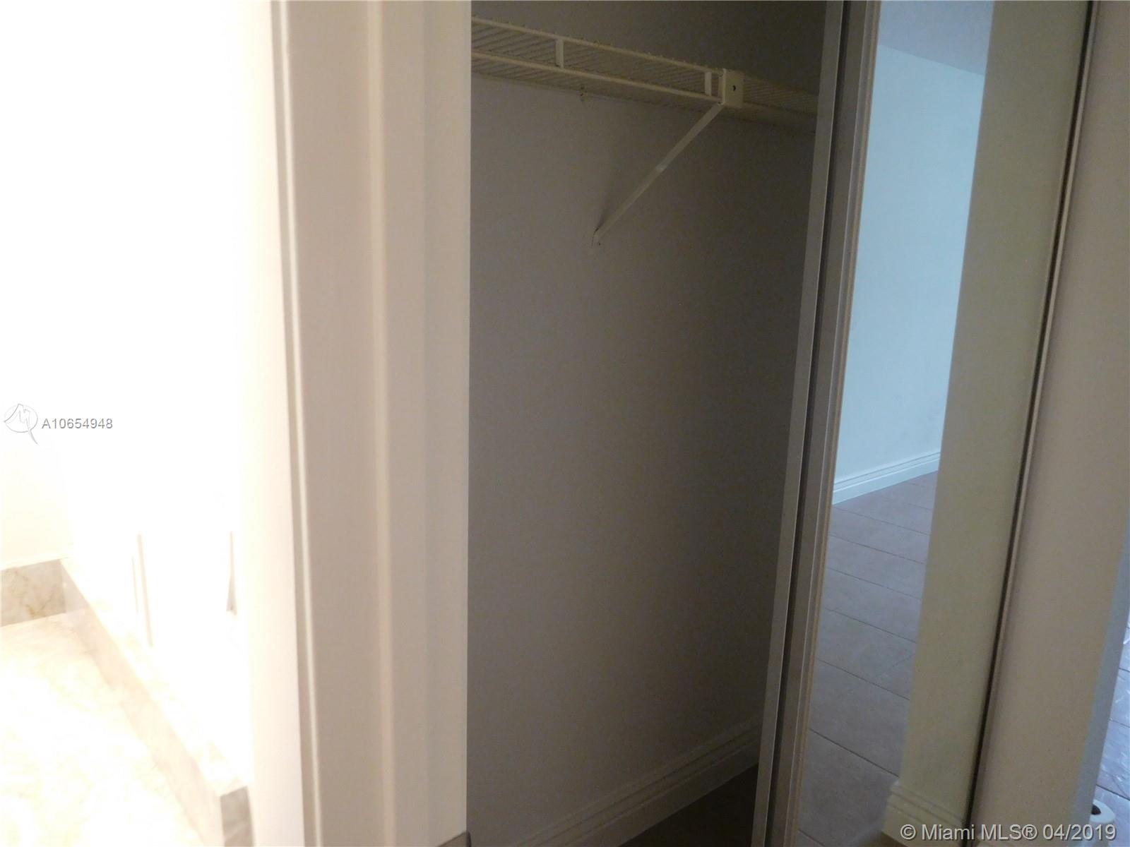 VISTA GARDENS 1 CONDO - Residential Lease