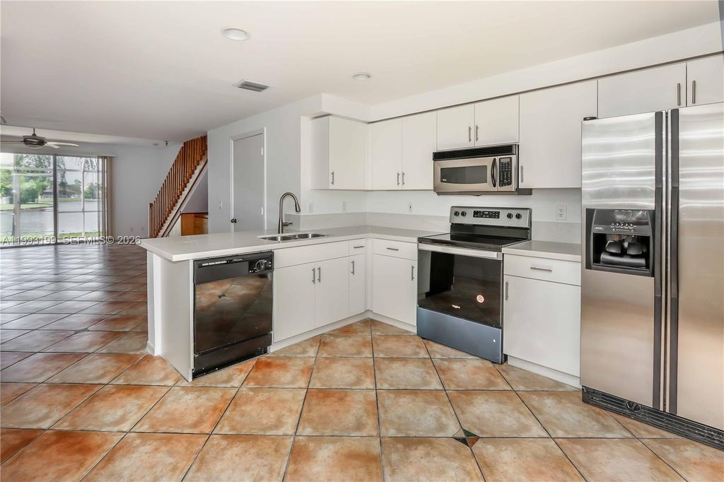 Photo of 1337 Presidio Dr #5-40, Weston, FL 33327 (MLS # A11993199)