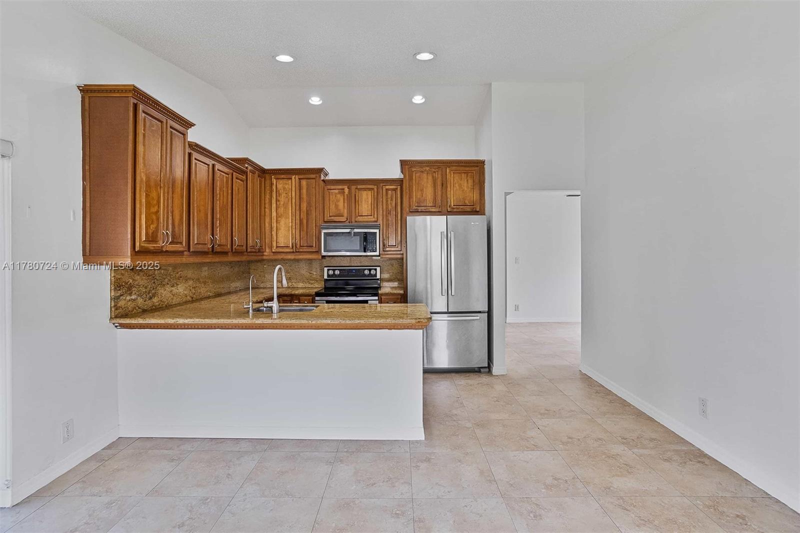 JACARANDA PARCEL 338 - Residential
