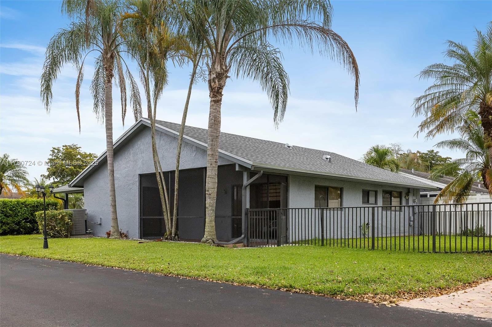JACARANDA PARCEL 338 - Residential