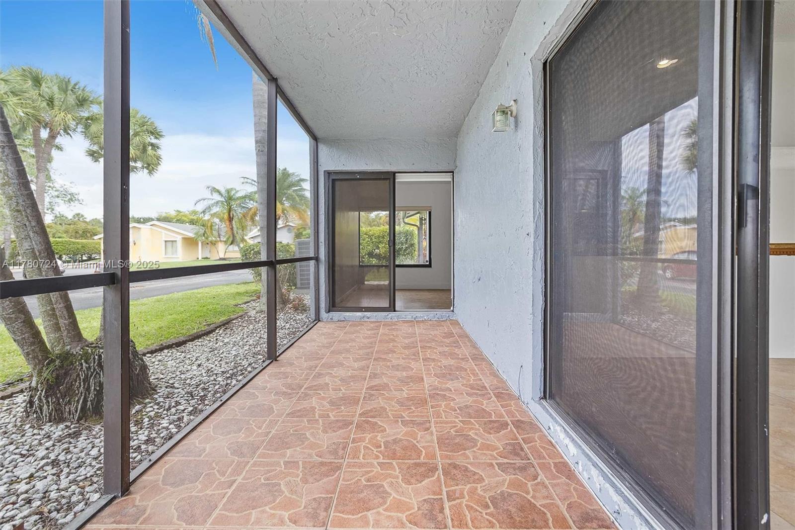 JACARANDA PARCEL 338 - Residential