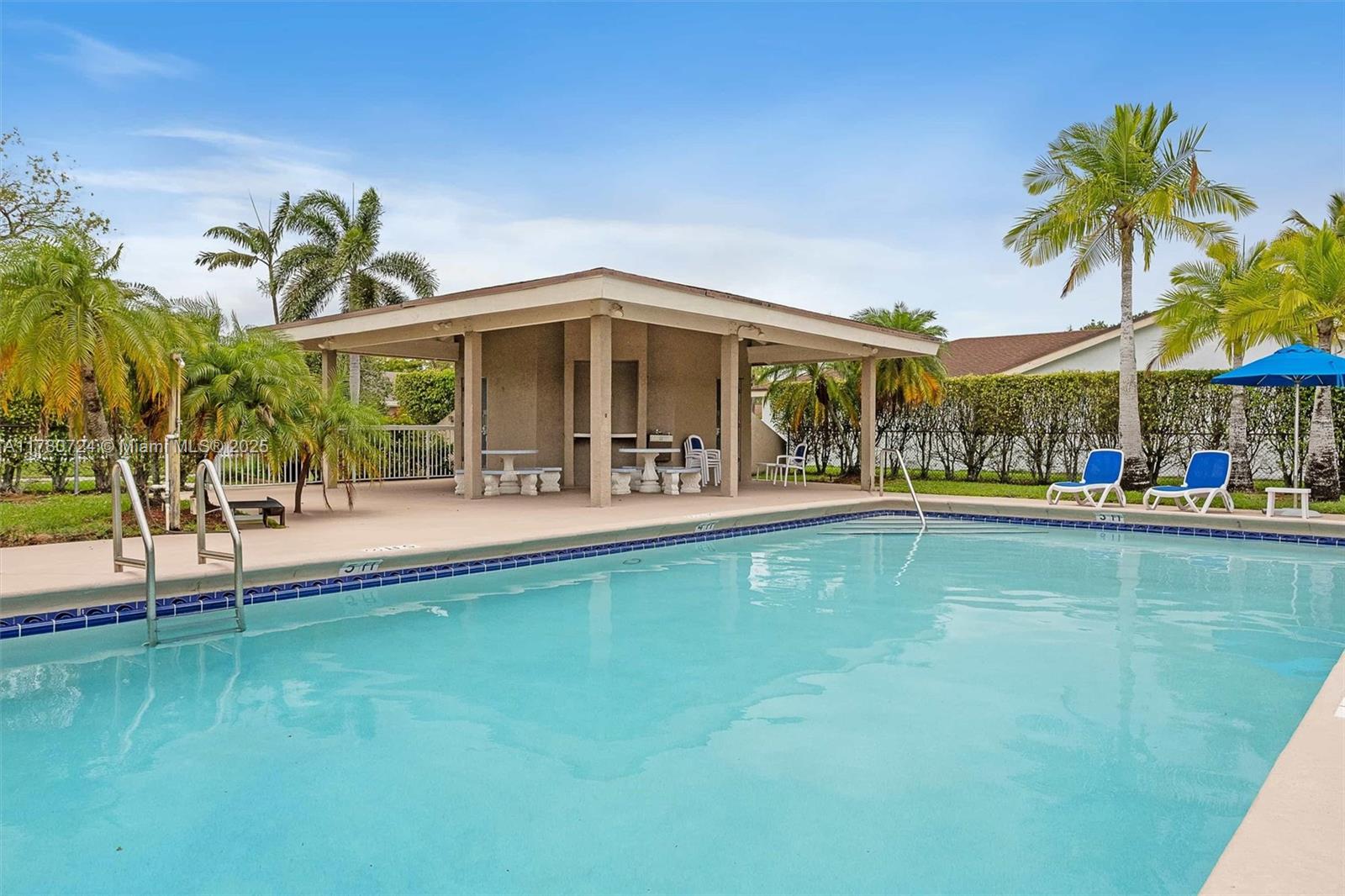 JACARANDA PARCEL 338 - Residential