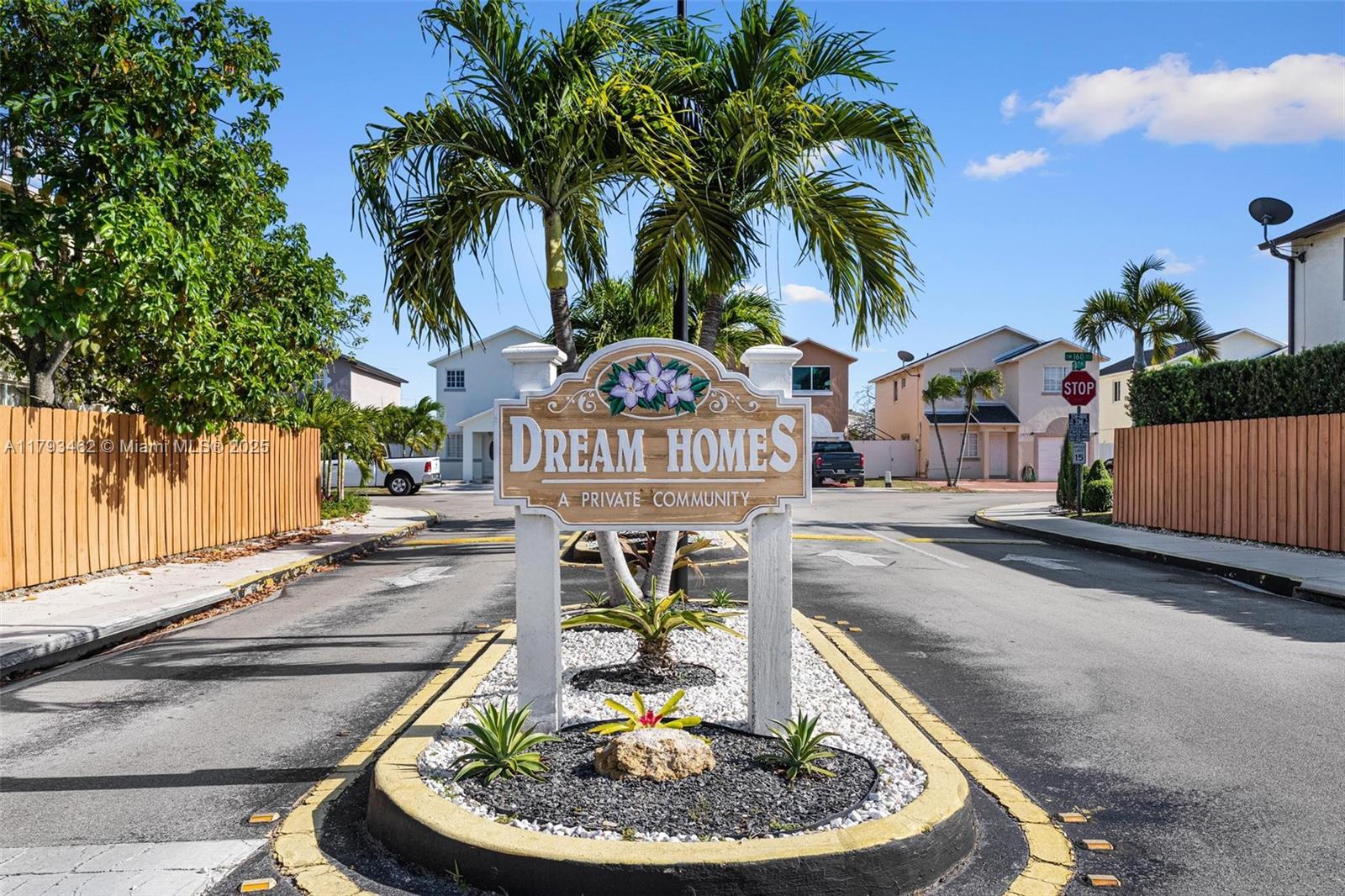 16080 Sw 138 Pl, Miami, Broward County, Florida - 4 Bedrooms  
3 Bathrooms - 