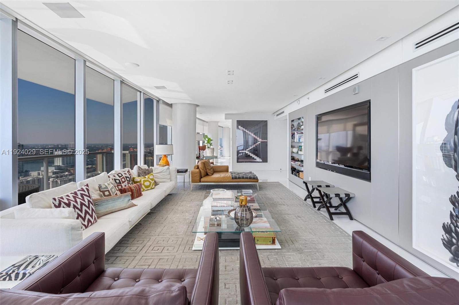 17121 Collins Ave 3201