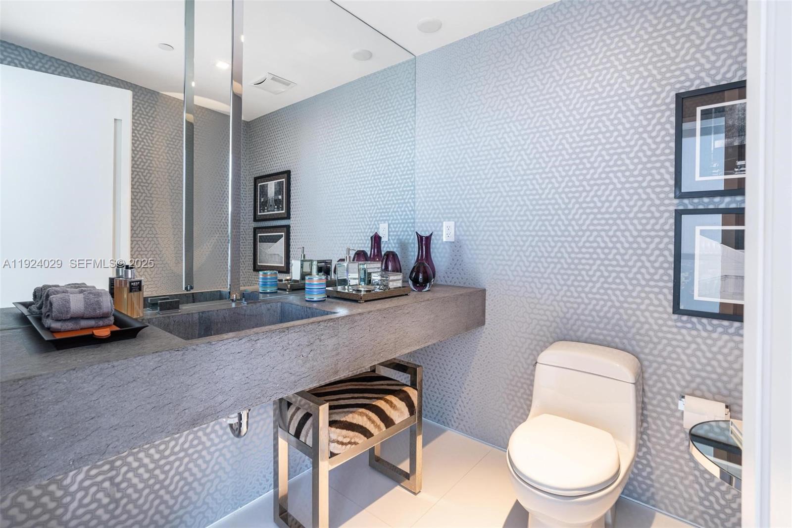 JADE OCEAN CONDO - Residential Lease