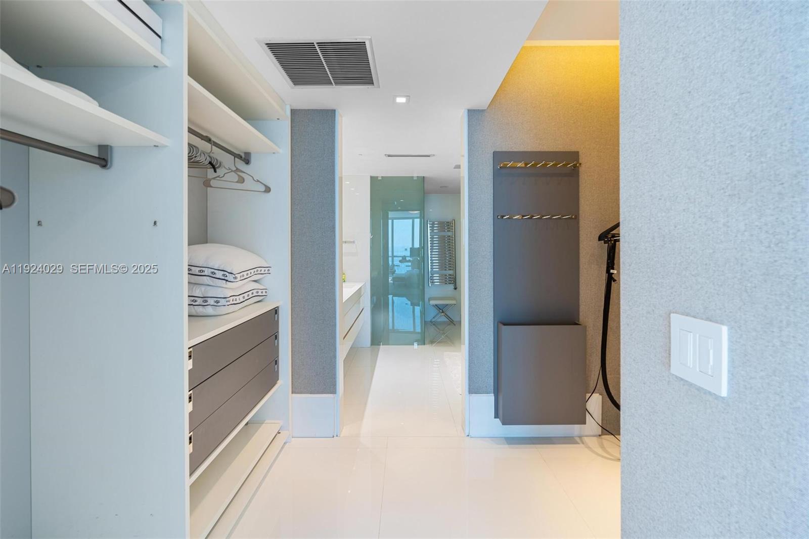 JADE OCEAN CONDO - Residential Lease