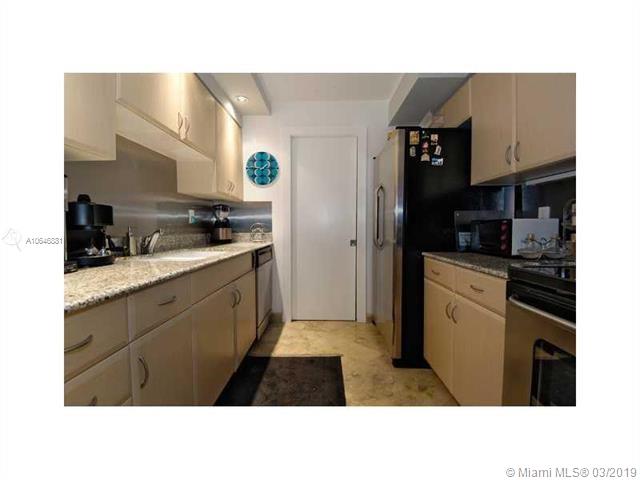 THE COLLINS CONDO - Residential Lease