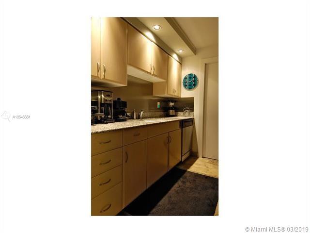 THE COLLINS CONDO - Residential Lease