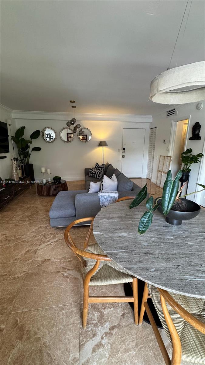 SUNSET VILLAS CONDO - Residential