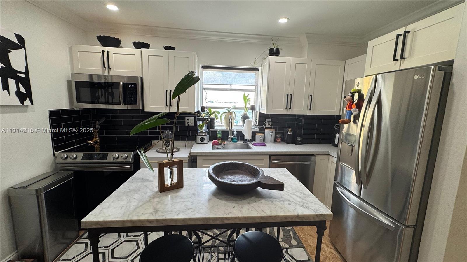 SUNSET VILLAS CONDO - Residential