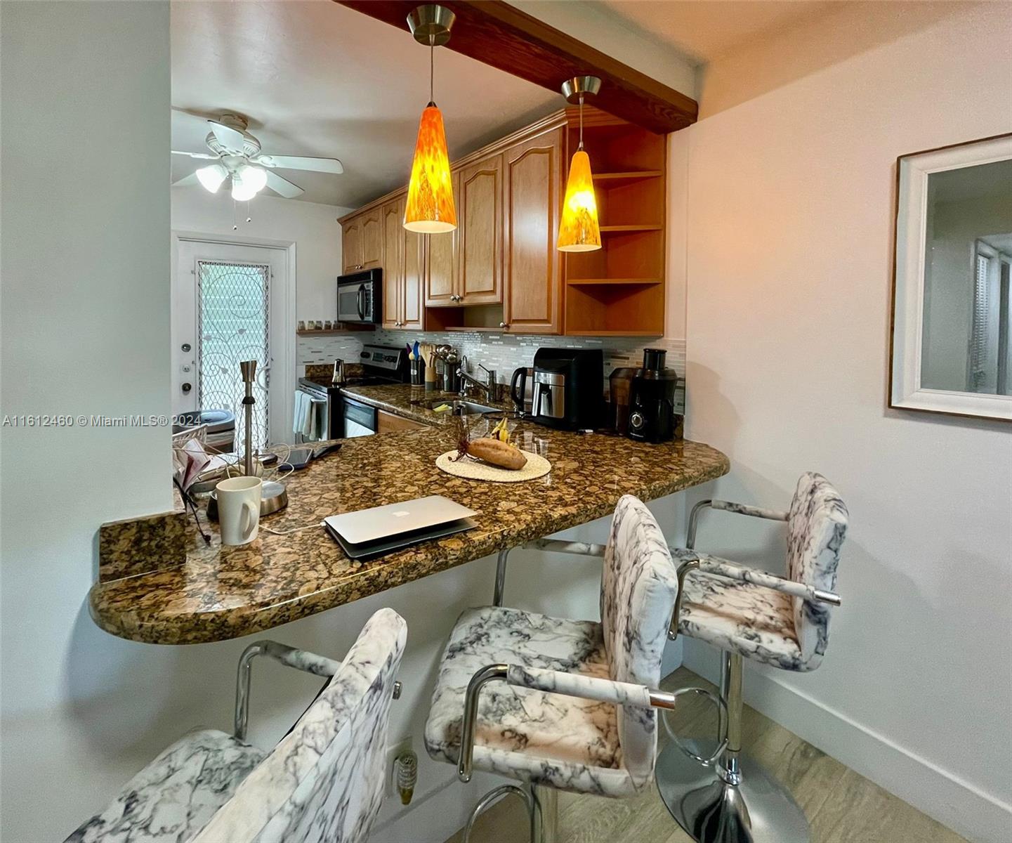 HILLCREST COUNTRY CLUB AP - Residential