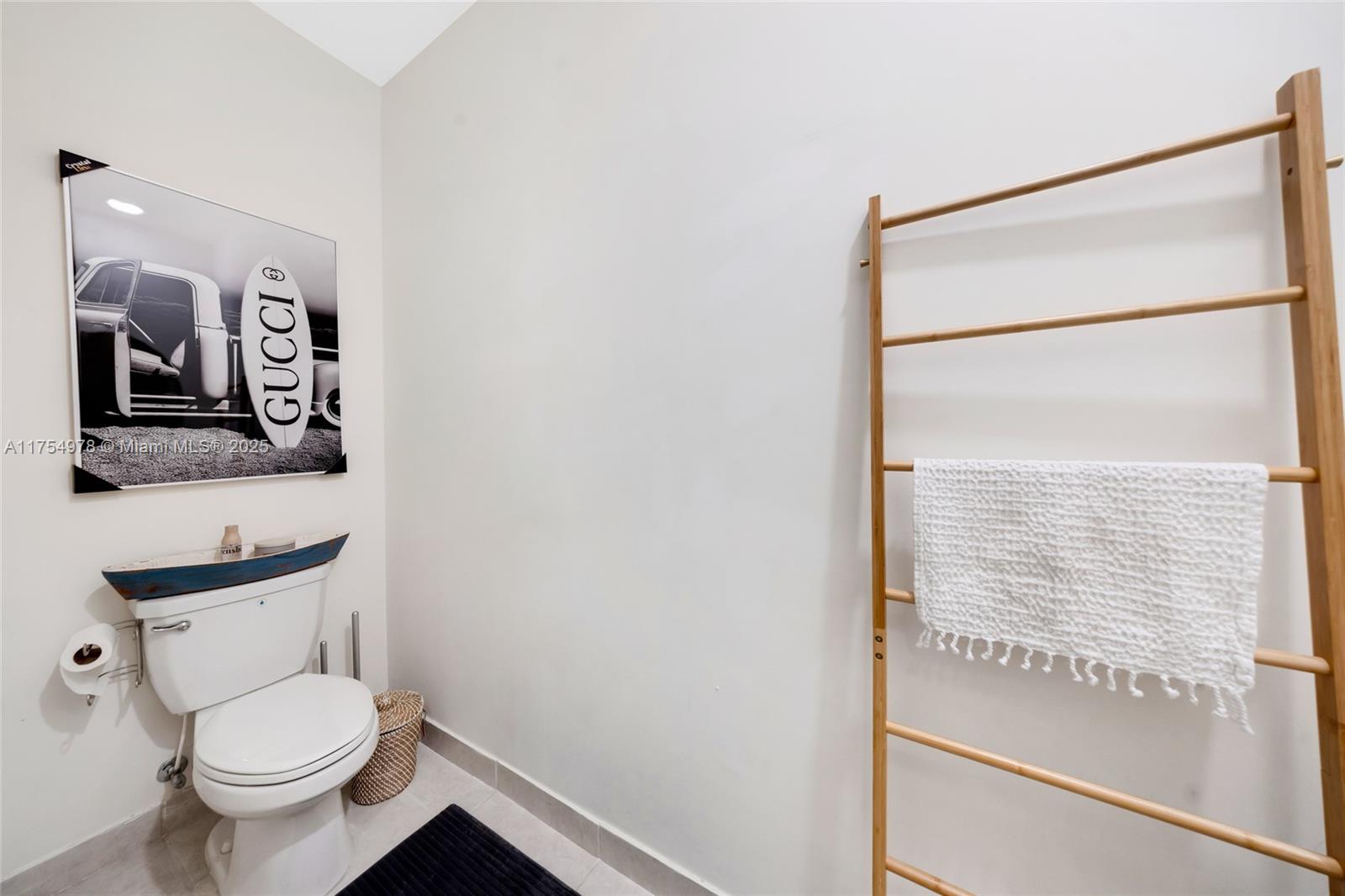 AQUABELLA SECTION TWO - Residential