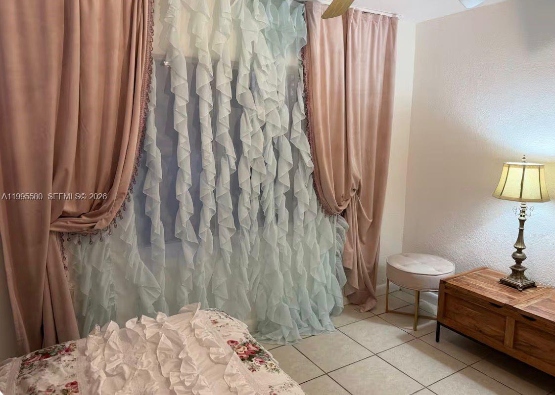 TOWN OF MODELO (DANIA) B- - Residential