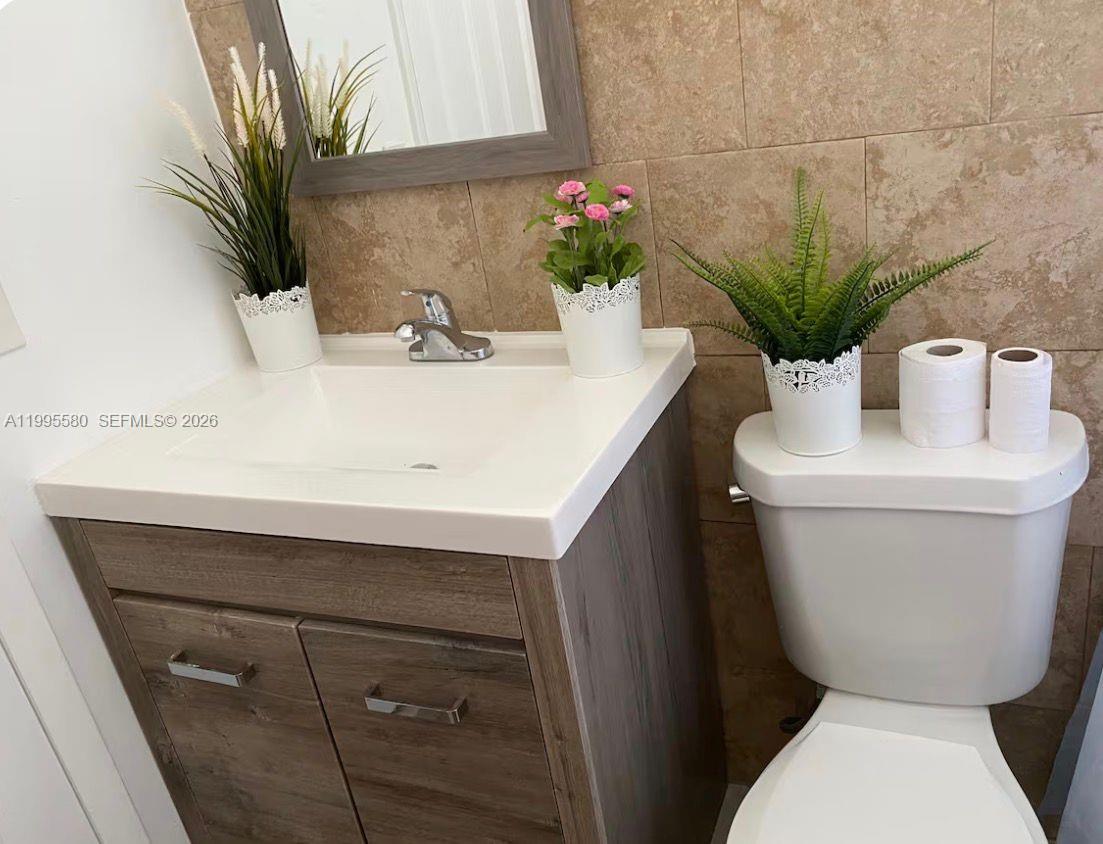 TOWN OF MODELO (DANIA) B- - Residential