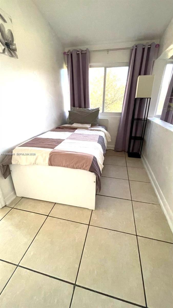 TOWN OF MODELO (DANIA) B- - Residential