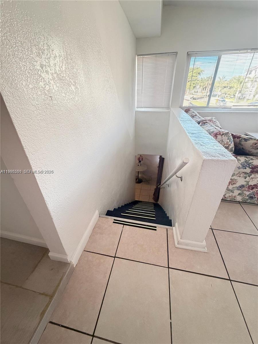 TOWN OF MODELO (DANIA) B- - Residential