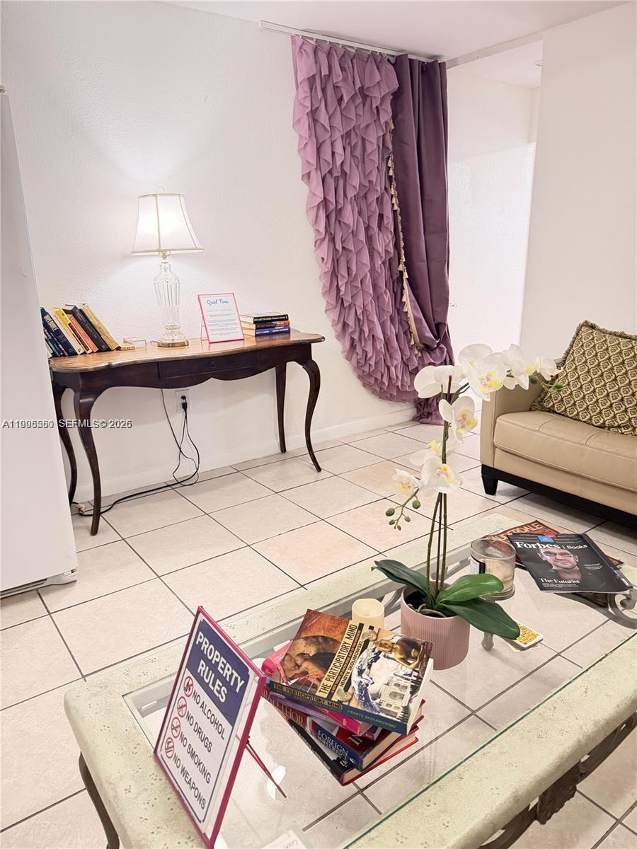 TOWN OF MODELO (DANIA) B- - Residential