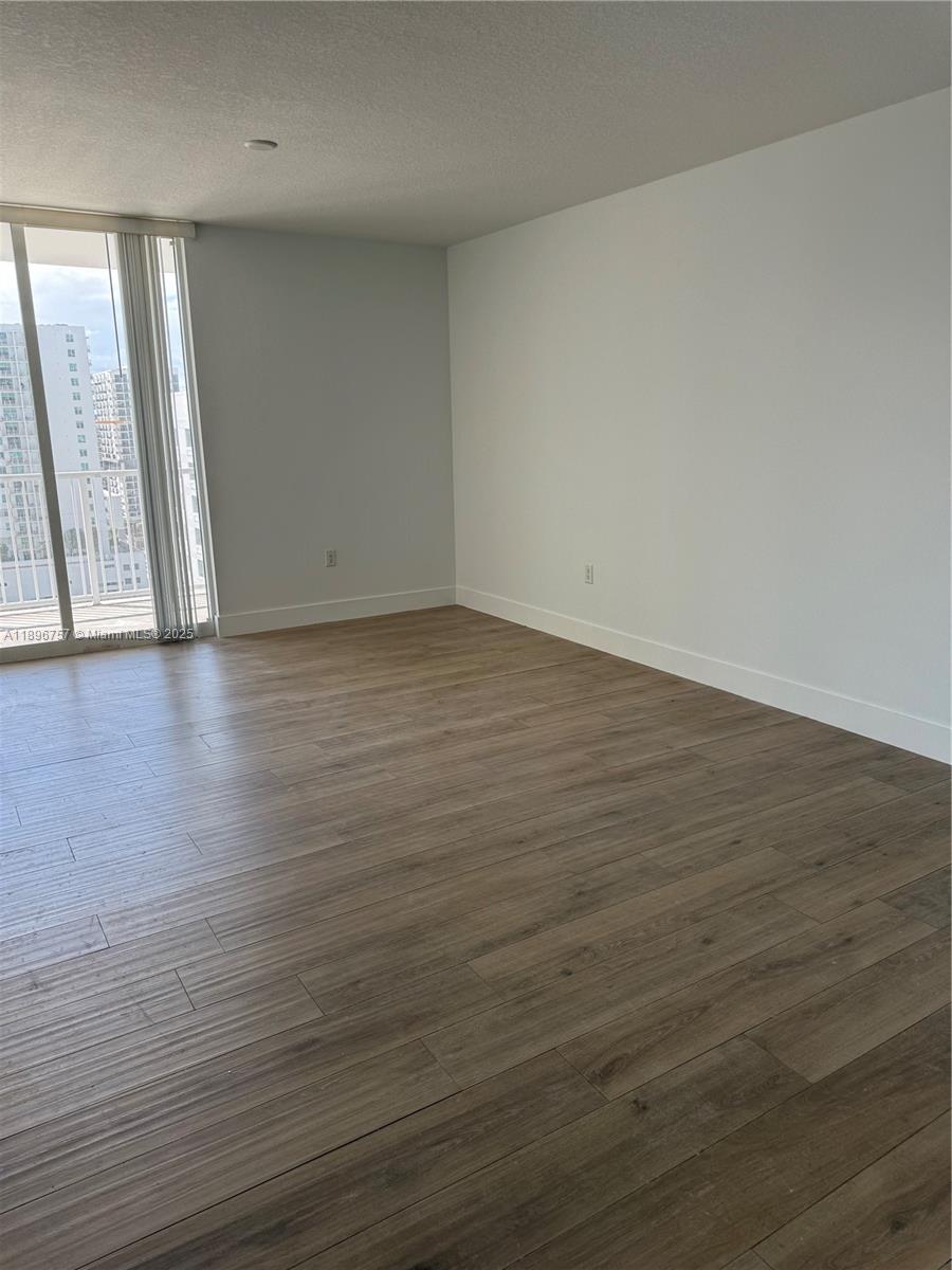 VUE AT BRICKELL CONDO - Residential Lease