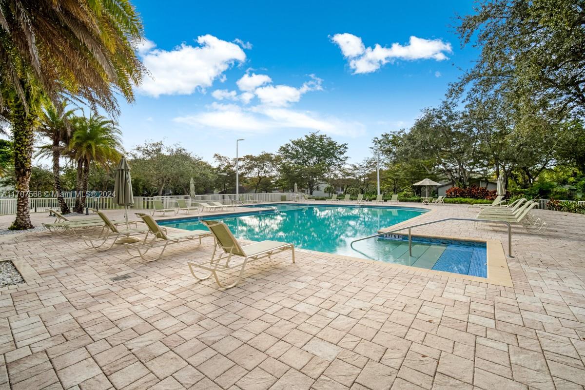 MORE PHOTOS COMING SOON! Welcome to the highly desirable Sabal Chase Community! Located across the street from Miami Dade Community College, this spacious 2-Story Townhome features 2 Bedrooms, 1.5 Bathrooms within 1,380 sqft of living space, along with a private 2 Car Garage. The home has been updated with top-of-the-line stainless steel appliances including gas stove, along with porcelain tile throughout. Accordion shutters included, and the Roof was recently redone 5 years ago. The community has a wide array of amenities such as the newly completed Pickleball Courts, along with Pool, Clubhouse, Gym, Basketball and Tennis Courts.