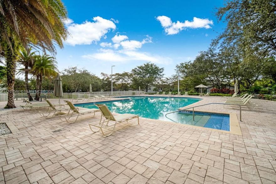 MORE PHOTOS COMING SOON! Welcome to the highly desirable Sabal Chase Community! Located across the street from Miami Dade Community College, this spacious 2-Story Townhome features 2 Bedrooms, 1.5 Bathrooms within 1,380 sqft of living space, along with a private 2 Car Garage. The home has been updated with top-of-the-line stainless steel appliances including gas stove, along with porcelain tile throughout. Accordion shutters included, and the Roof was recently redone 5 years ago. The community has a wide array of amenities such as the newly completed Pickleball Courts, along with Pool, Clubhouse, Gym, Basketball and Tennis Courts.