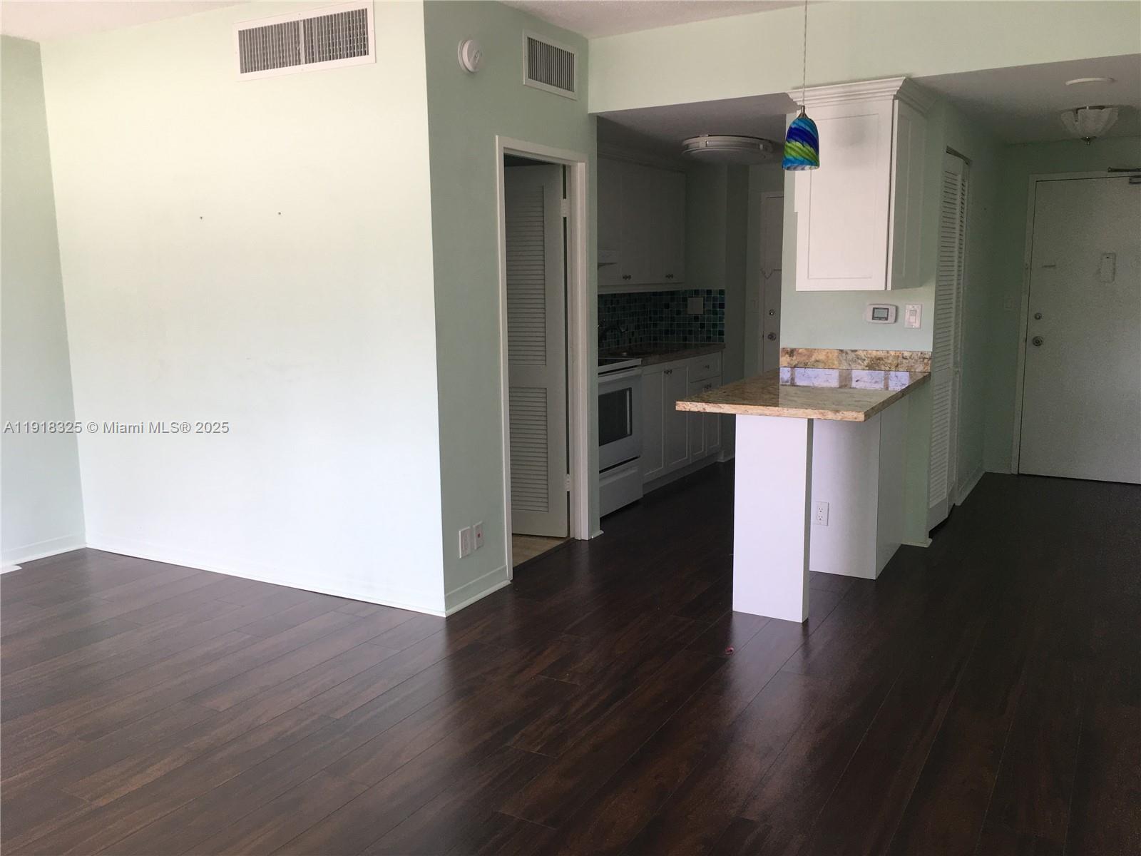 CLIPPER CONDO NO 1 - Residential Lease