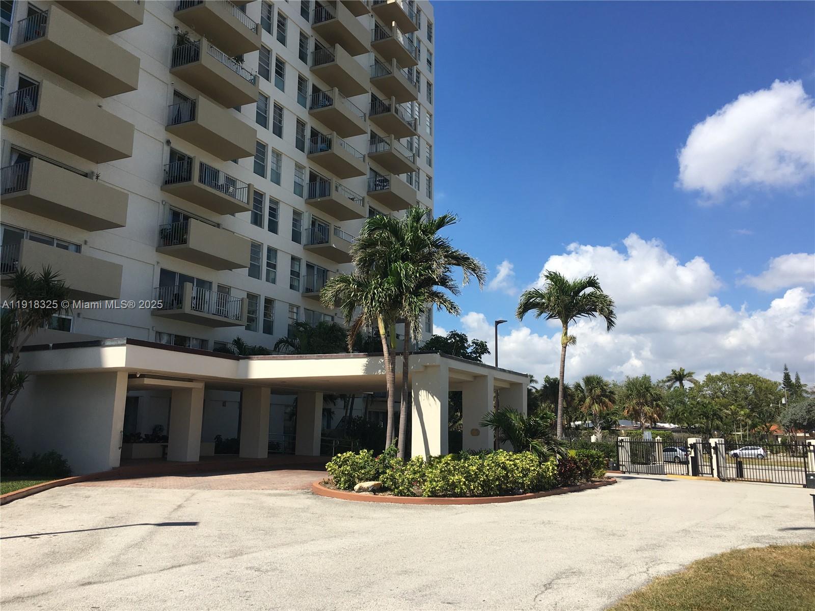 CLIPPER CONDO NO 1 - Residential Lease