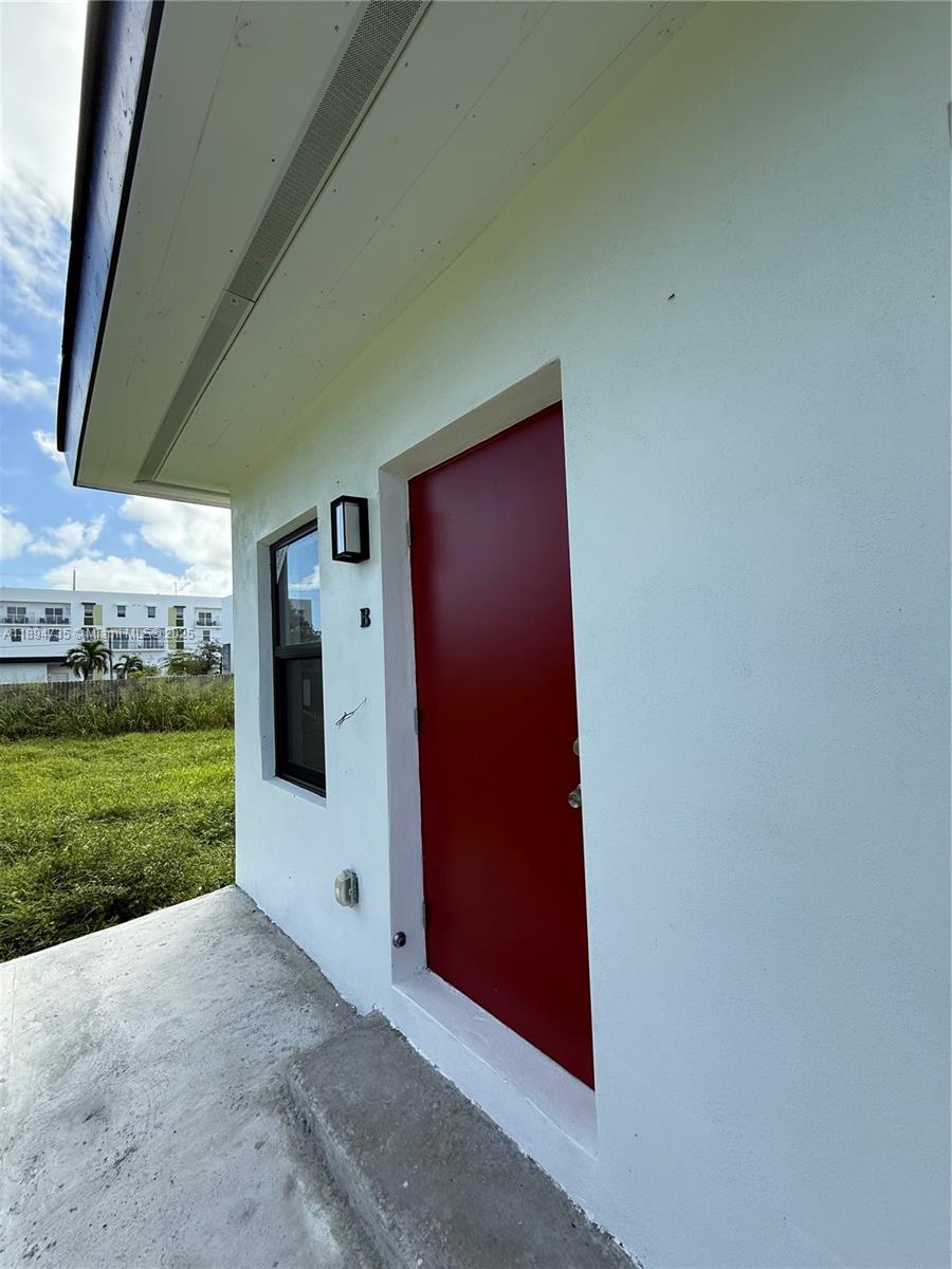 GEO M PHIPPENS SUB IN - Residential Lease