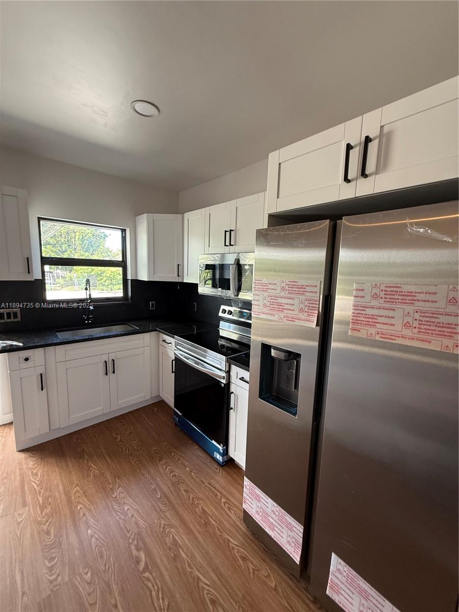 GEO M PHIPPENS SUB IN - Residential Lease