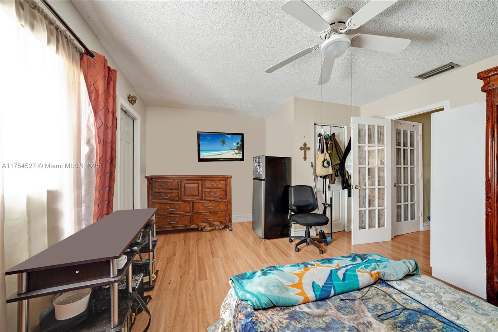 WESTWOOD COMMUNITY 4 - Residential