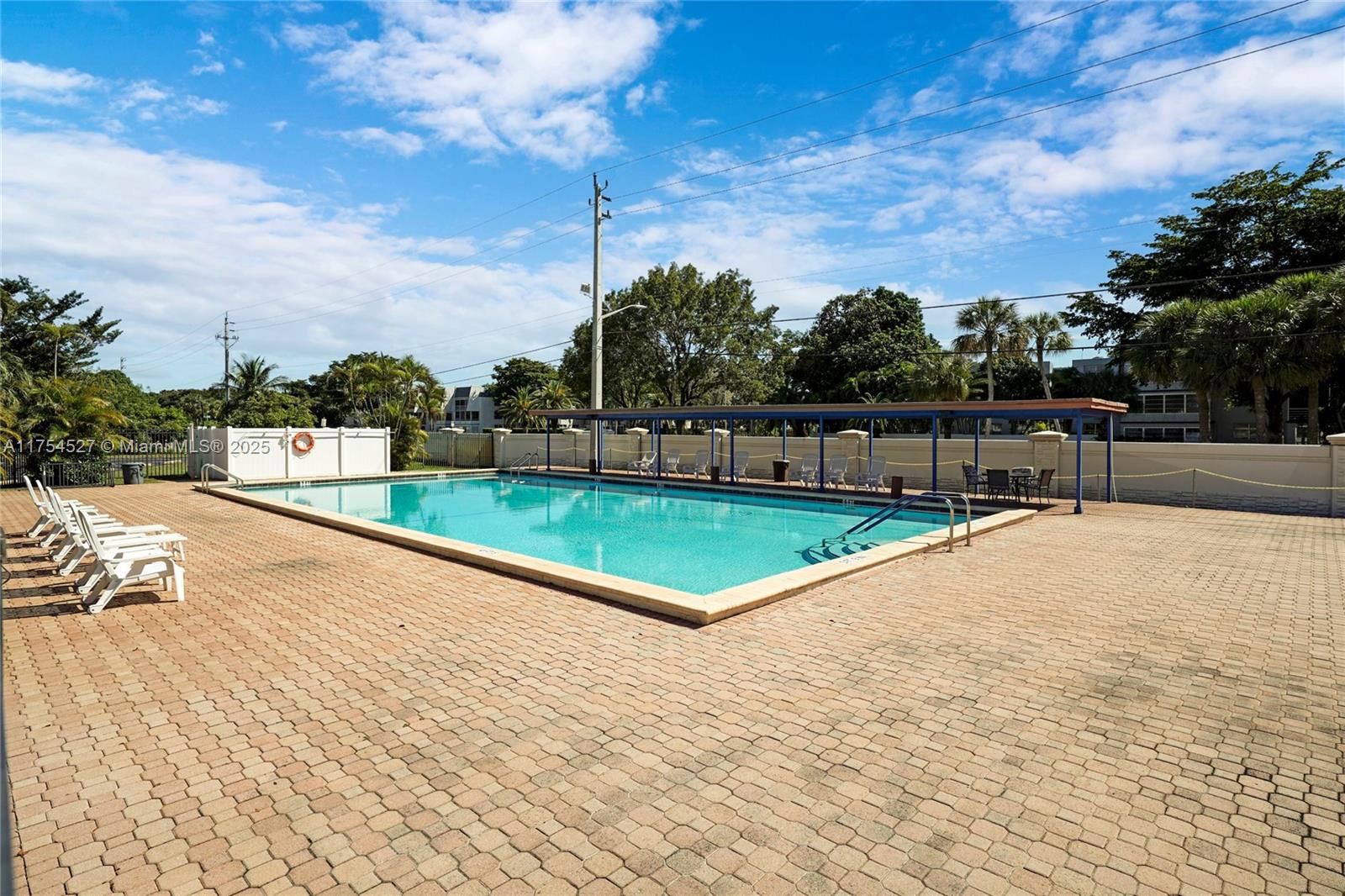 WESTWOOD COMMUNITY 4 - Residential