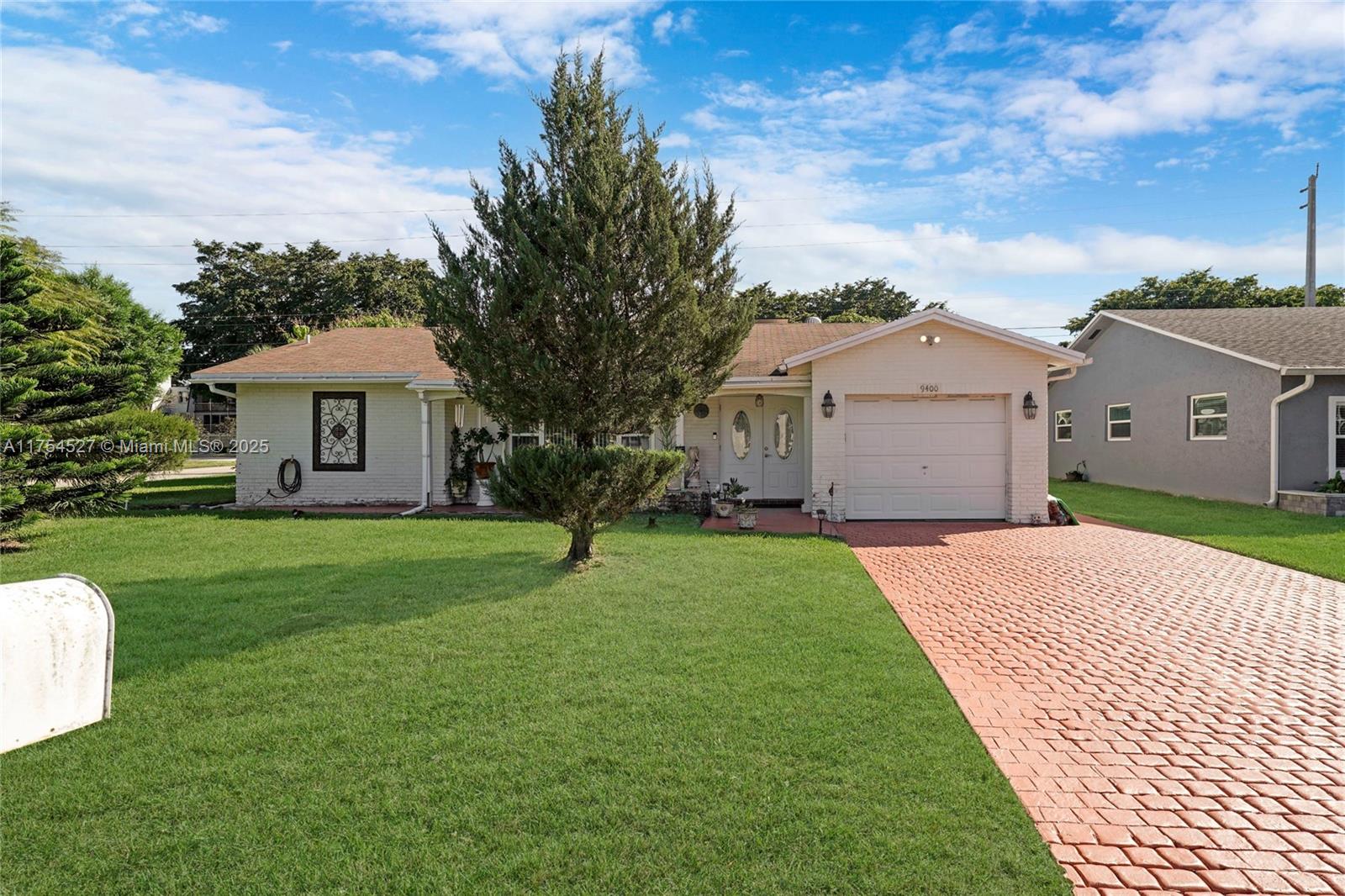 WESTWOOD COMMUNITY 4 - Residential