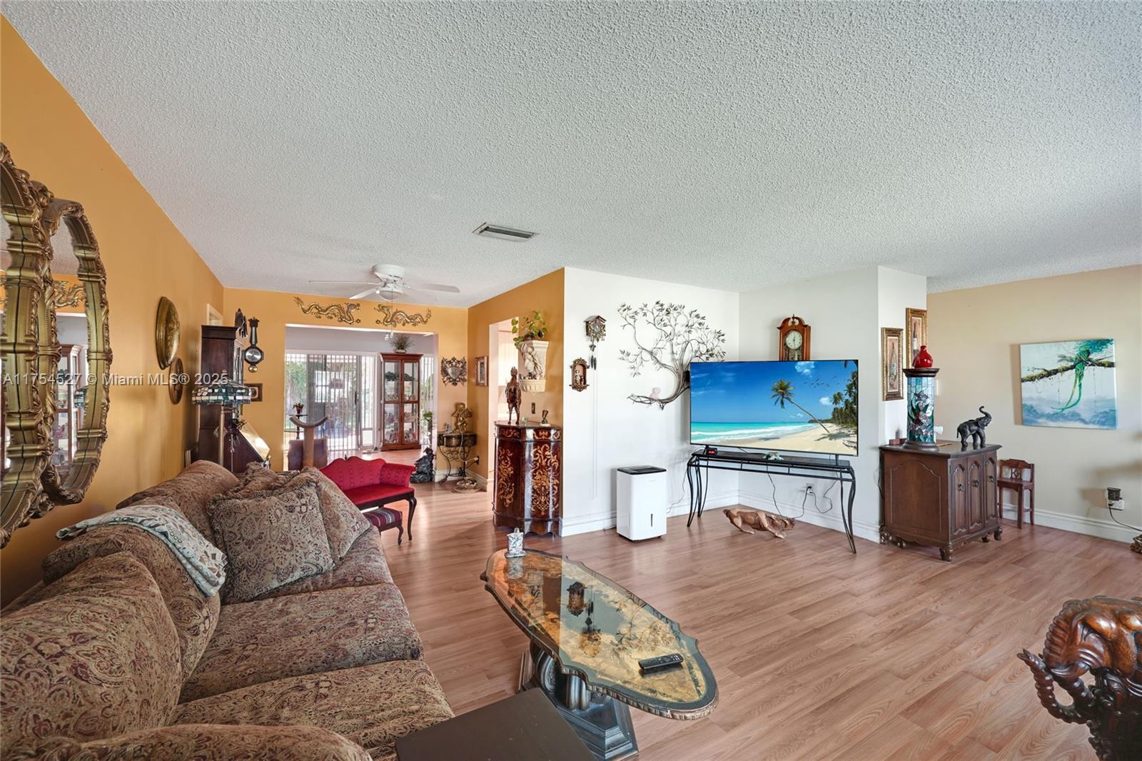 9400 NW 70th St