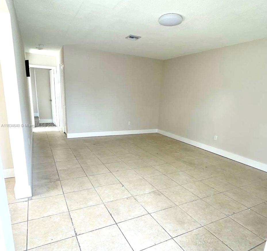 2665 NW 20th St