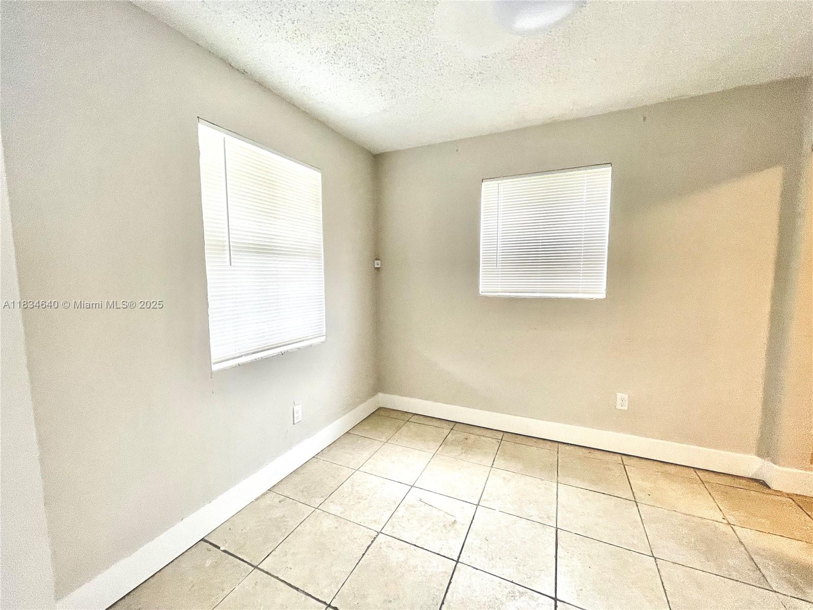 2665 NW 20th St