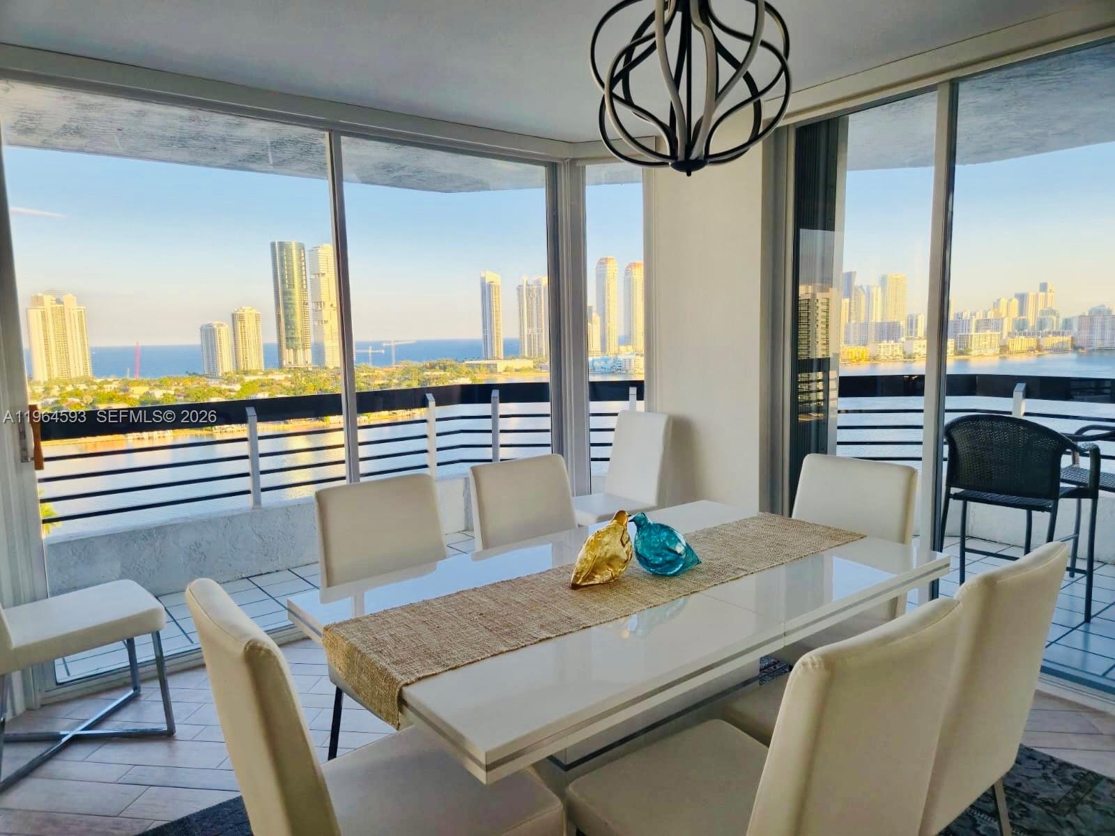 3530 Mystic Pointe Dr 2215