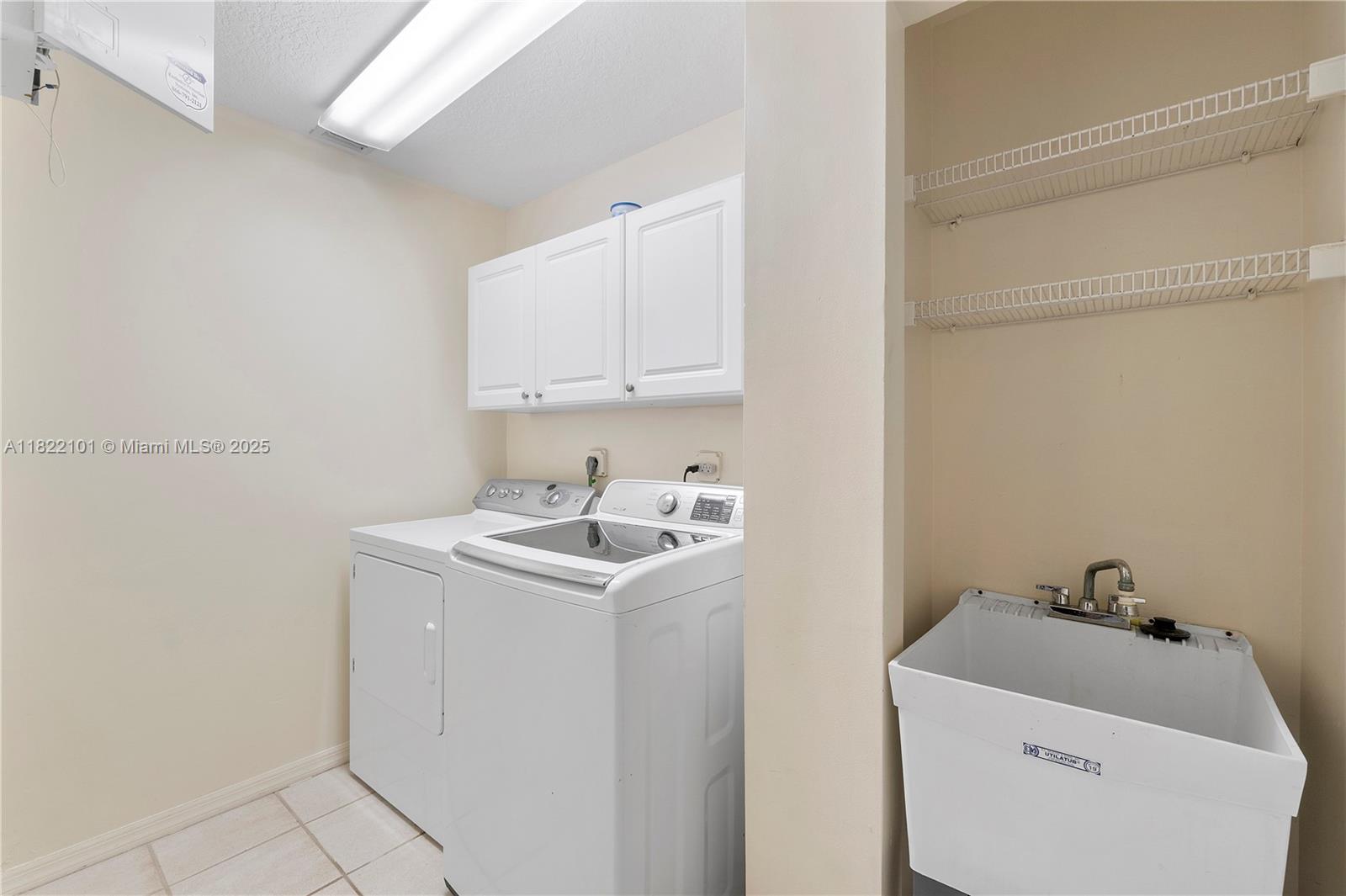 VILLA SAN REMO CONDO - Residential Lease