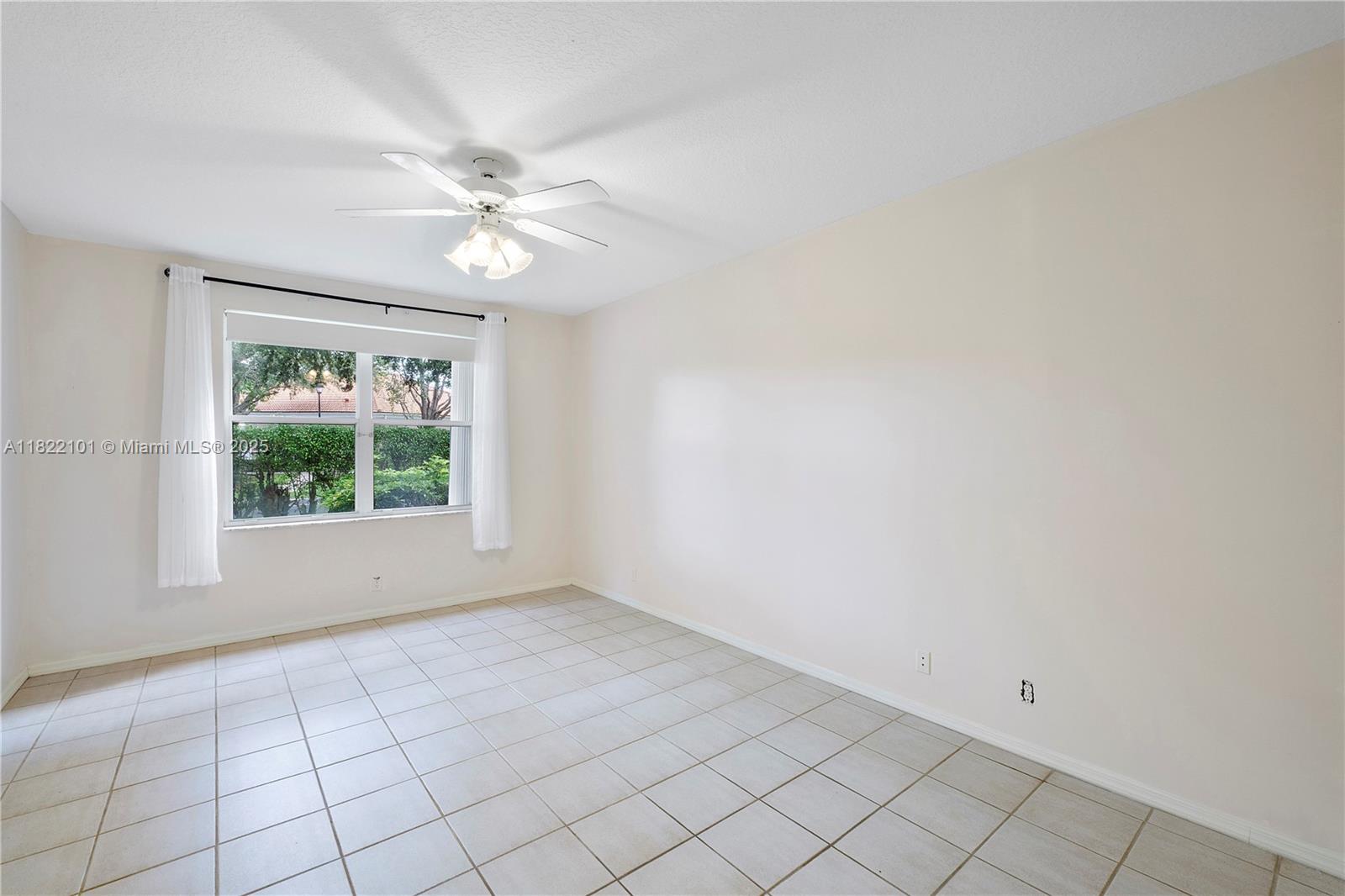 VILLA SAN REMO CONDO - Residential Lease